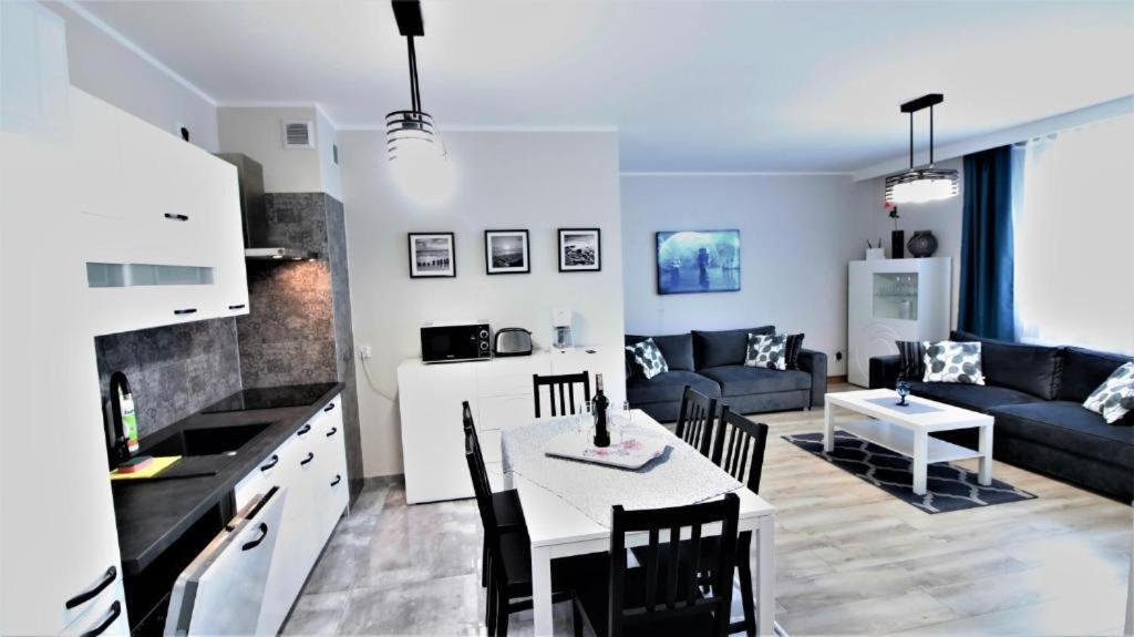 Blizej Morza Deluxe Apartmenty Колобжег Экстерьер фото